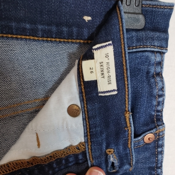 Madewell 10" High-Rise Skinny Size 26 Danny Wash Excellent Condition - Picture 4 of 10